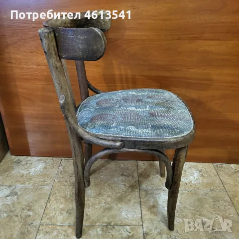 АНТИКА! Перфектен ретро стол ОРИГИНАЛЕН ЕТИКЕТ-ДИП Никос Белоянис Троян, снимка 4 - Антикварни и старинни предмети - 55788535