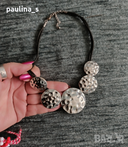 Колиета тип чокър / бижутерска връв и велур , снимка 3 - Колиета, медальони, синджири - 44726108