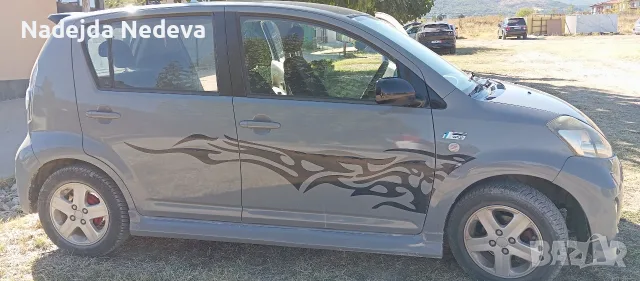 Дайхацу Сирион бензин, снимка 15 - Автомобили и джипове - 56340926