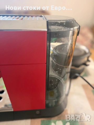 Леки следи от употреба!   ОПИСАНИЕDeLonghi EC 685.R Елегантен кафе машина от De'Longhi Тази кафемаши, снимка 4 - Кафемашини - 53005974