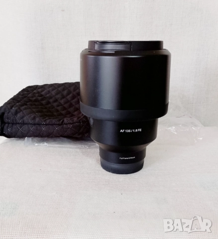 Samyang AF 135/1.8 FE, снимка 2 - Обективи и филтри - 51977880