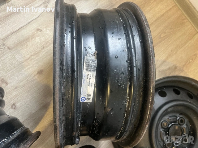 Железни джанти с тасове 15 4/100 тойота, снимка 6 - Гуми и джанти - 53494317