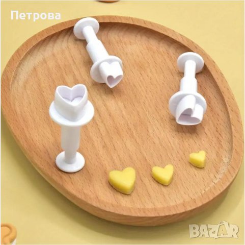 Сърчица - комплект от 3 бр. резци с бутало с 3 различни размери