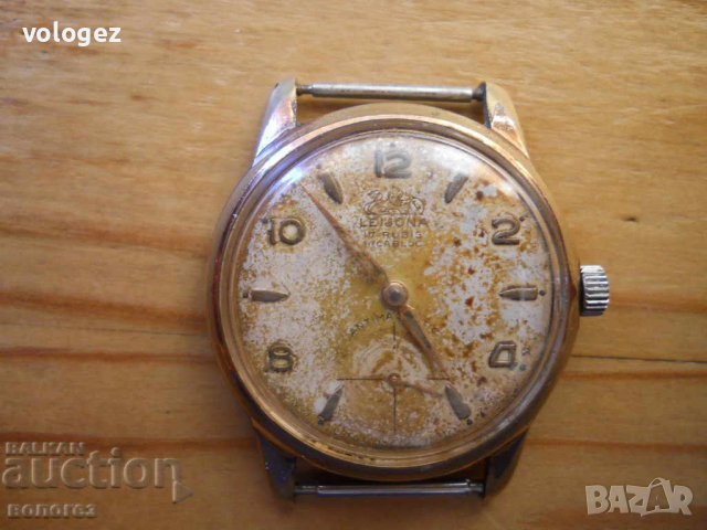 стар часовник " Leijona " - Швейцария - АV 10 - работи, снимка 1 - Антикварни и старинни предмети - 36297119