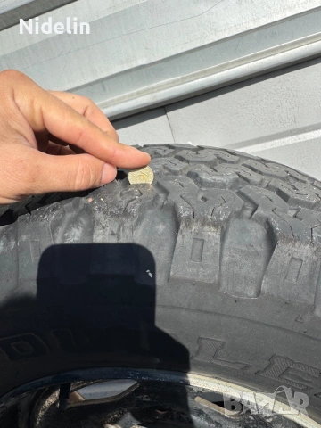 Резервна гума Паджеро, снимка 2 - Гуми и джанти - 53655397