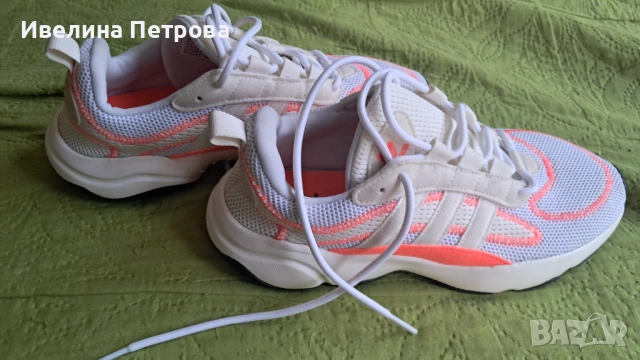 Нови Adidas 40 номер, снимка 2 - Детски маратонки - 53503295