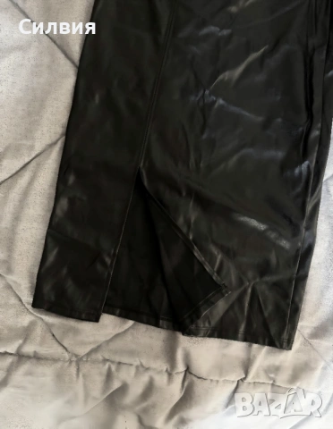 Нова черна дълга лъскава кожена пола "Euro Moda", размер "S", снимка 3 - Поли - 53473867