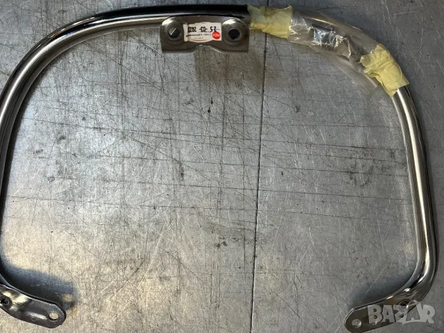 Задна дръжка Веспа GTS 300, снимка 2 - Части - 48895702