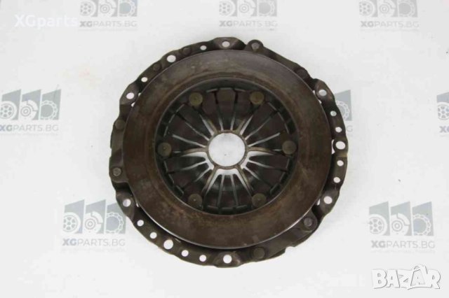 Притискателен диск за BMW E46 3-series 316i 105 к.с. (98-2005), снимка 2 - Части - 44415036