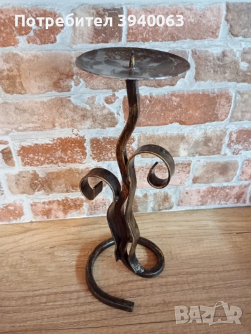 Стар свещник , снимка 3 - Антикварни и старинни предмети - 53207712