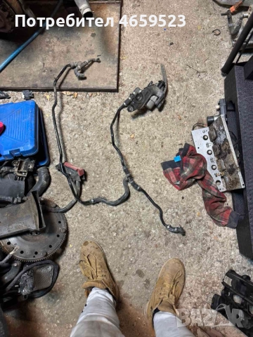 Комплект вакумна помпа + Тръбички за Ауди Audi A8 D4 H4 само за 150лв. 8Е0611813S 8E0927317J