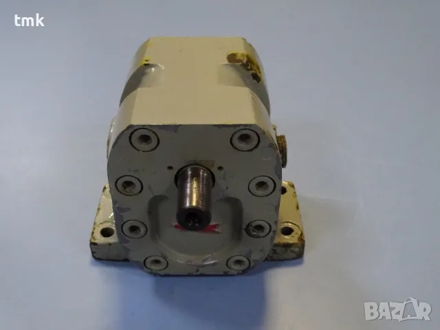 Хидравлична смазочна помпа Г16.3Э-1 USSR 18L/min Gear Oil Pump, снимка 2 - Резервни части за машини - 55920388