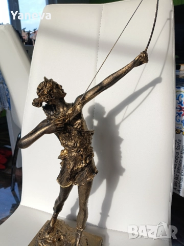 Диана , богиня на лова, природата и луната в  поза на ловджийка с лък и стрела. , снимка 8 - Статуетки - 52553361
