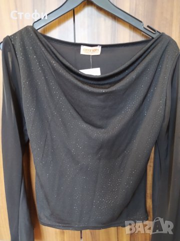 Дамска черна блуза 15лв, снимка 2 - Блузи с дълъг ръкав и пуловери - 40651917