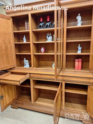 Луксозен трапезен бюфет череша масив , снимка 9 - Секции и витрини - 52671398