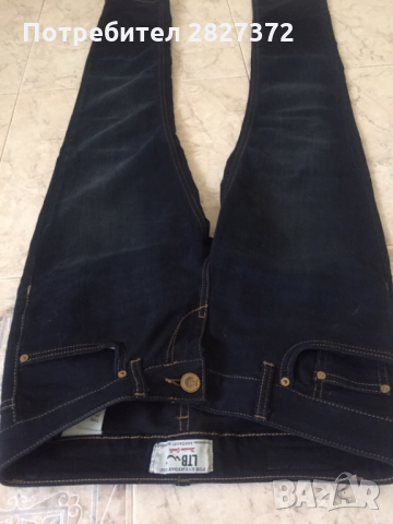 Продавам елегантни, еластични,маркови дънки , снимка 4 - Дънки - 36083665