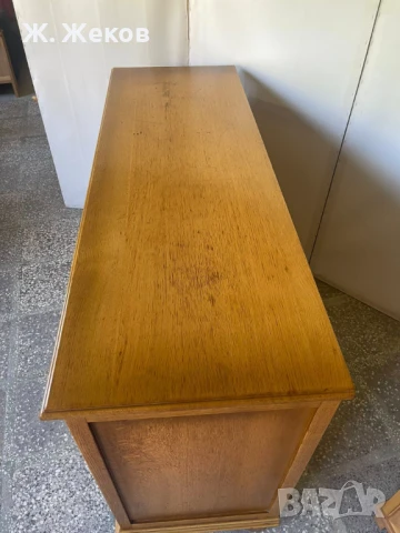 Масивен контрабюфет, снимка 3 - Шкафове - 51379523