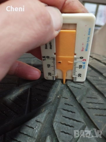 Зимни гуми  16 цола Континентал 205/55., снимка 9 - Гуми и джанти - 51991522