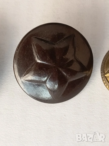 Военни копчета пет вида, снимка 4 - Колекции - 23680271