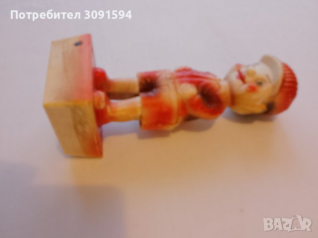  1970 г. Играчка Хумор  Шега  Вода пръска ,пишка  матерял между бakkлет и пластмаса твърда пластмаса, снимка 10 - Антикварни и старинни предмети - 41711039