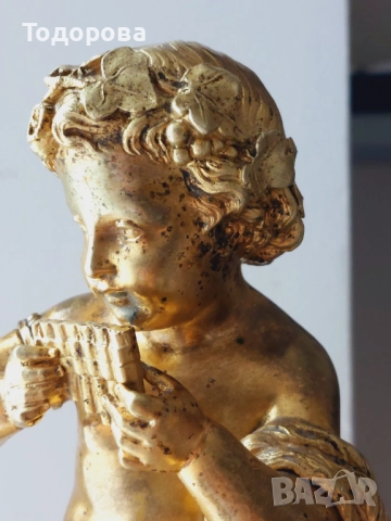 Много рядък Каминен бронзов часовник-Франция 19 век ,позлата, порцелан, 4 200 €, снимка 12 - Стенни часовници - 52310498