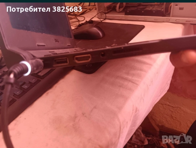 Продавам лаптоп dell Chromebook за повече информация лично, снимка 3 - Лаптопи за игри - 51411652