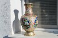 Стара китайска ваза - бронз с емайл , снимка 1 - Вази - 35750323