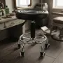 Регулируема фризьорска табуретка с опора за крака и колелца, снимка 1