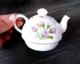 Порцеланово чайниче с чаша 2 в 1, снимка 4