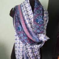 Дамски шал , снимка 1 - Шалове - 41964840