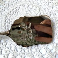 Красива посребрена щипка за сервиране от Англия, снимка 3 - Антикварни и старинни предмети - 44296118