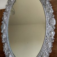 Vintage бароково , метално огледало с богата орнаментика. , снимка 1 - Антикварни и старинни предмети - 42203919