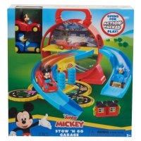 DISNEY Mickey Mouse Гараж с коли 38857, снимка 1 - Коли, камиони, мотори, писти - 41803463