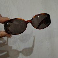 Оригинални слънчеви очила Nina Ricci, снимка 9 - Слънчеви и диоптрични очила - 40456139