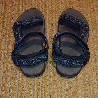 Teva, снимка 9 - Детски сандали и чехли - 40291385