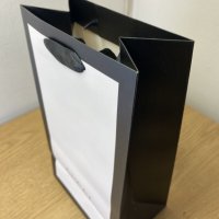 Автентична бутикова Gucci подаръчна торба gift bag 29x17cm GG, снимка 4 - Други - 42056956