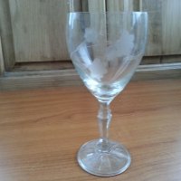  Ретро стъклени чаши гравирани, снимка 1 - Антикварни и старинни предмети - 34478682
