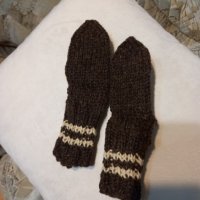 Ръчно плетени детски чорапи от вълна, ходило 14 см., снимка 2 - Чорапи - 39857259