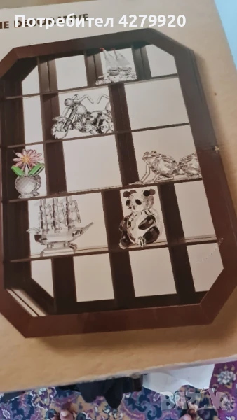 Витрина за стена 2бр., снимка 1