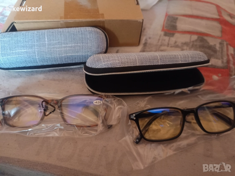2 броя диоптрични очила за четене + 4.00 НОВИ , снимка 1