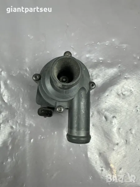 Водна Помпа за БМВ BMW F10 Ф10 F11 9167207-02, снимка 1