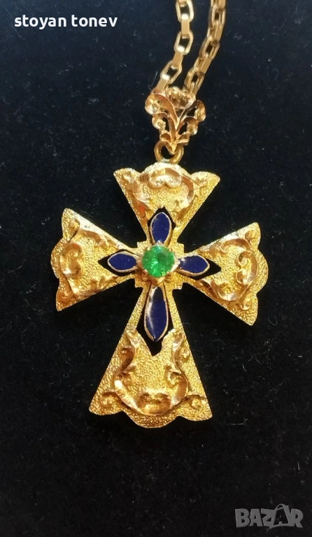 Ръчно изработен златен православен кръст със сертифициран цаворит!, снимка 1