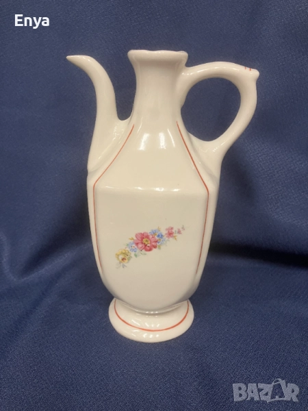 Порцеланова каничка за ракия , снимка 1