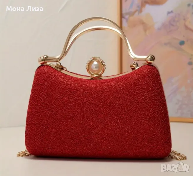 Червена елегантна чантичка , снимка 1