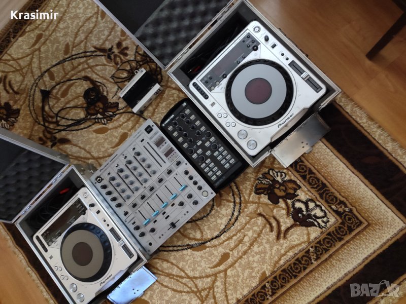 Продавам DJ оборудване. Pioneer DJM, Pioneer CDJ и Native Instruments., снимка 1