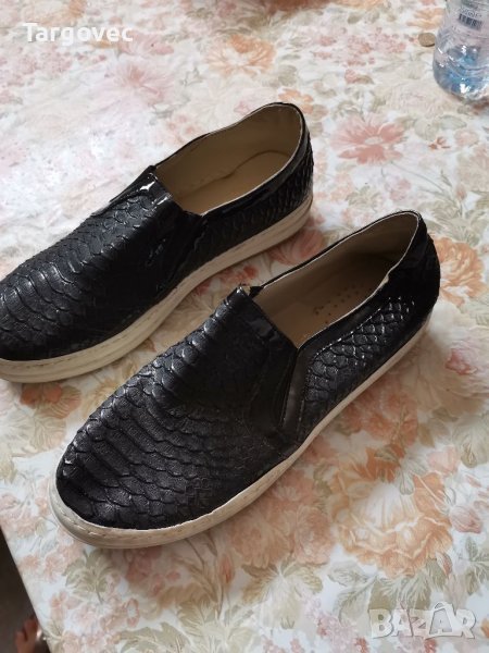 Дамски гумени обувки в Маратонки в гр. Момчилград - ID42045819 — Bazar.bg