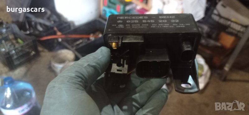 Реле подгревни свещи 025 545 28 32 Mercedes W168 - 50лв, снимка 1