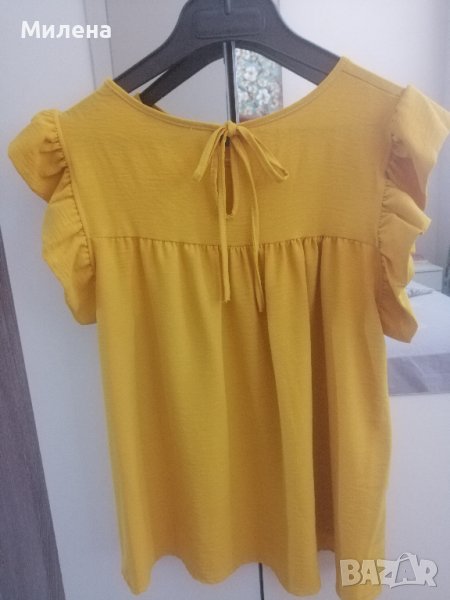 Блуза с къдри цвят горчица , снимка 1