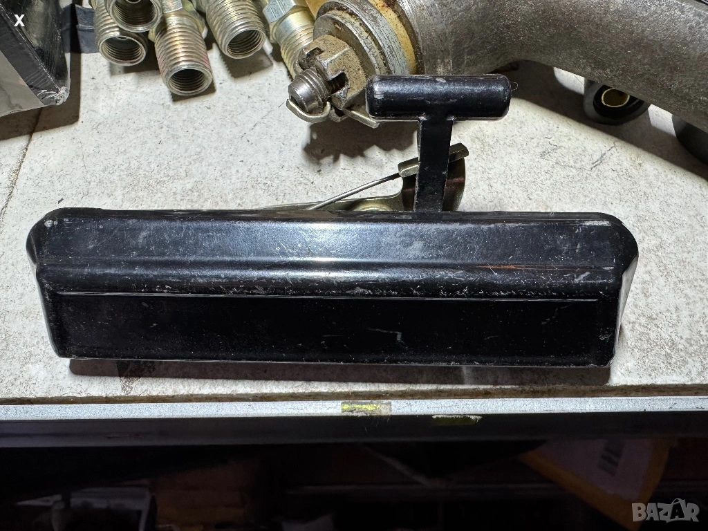 ВЪНШНА ДРЪЖКА ВРАТА ЗАДНА ДЯСНА МОСКВИЧ АЛЕКО 2141 / 2144-6105168-10 НОВ ОРИГИНАЛЕН, снимка 1