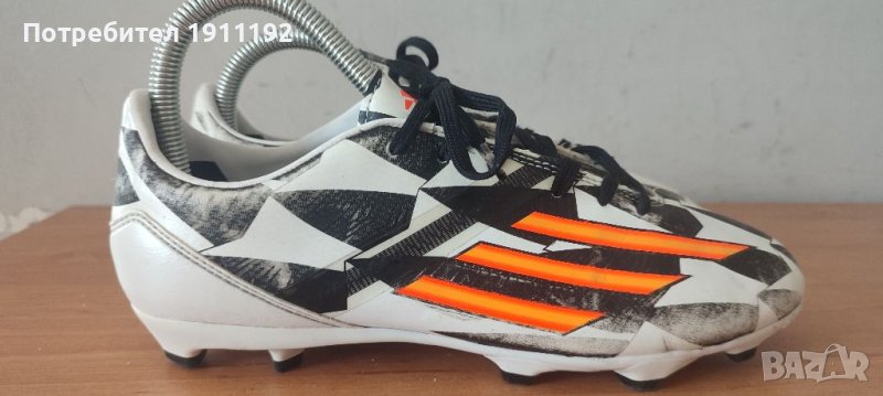 Adidas. Футболни бутонки. 38 2/3, снимка 1